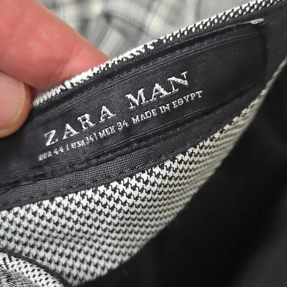 Zara Men's Black and White Checkered Chinos - Picture 5 of 7
